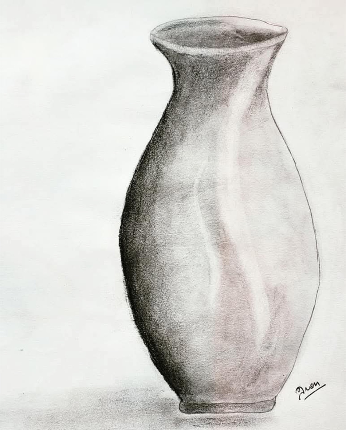 Vase drawing