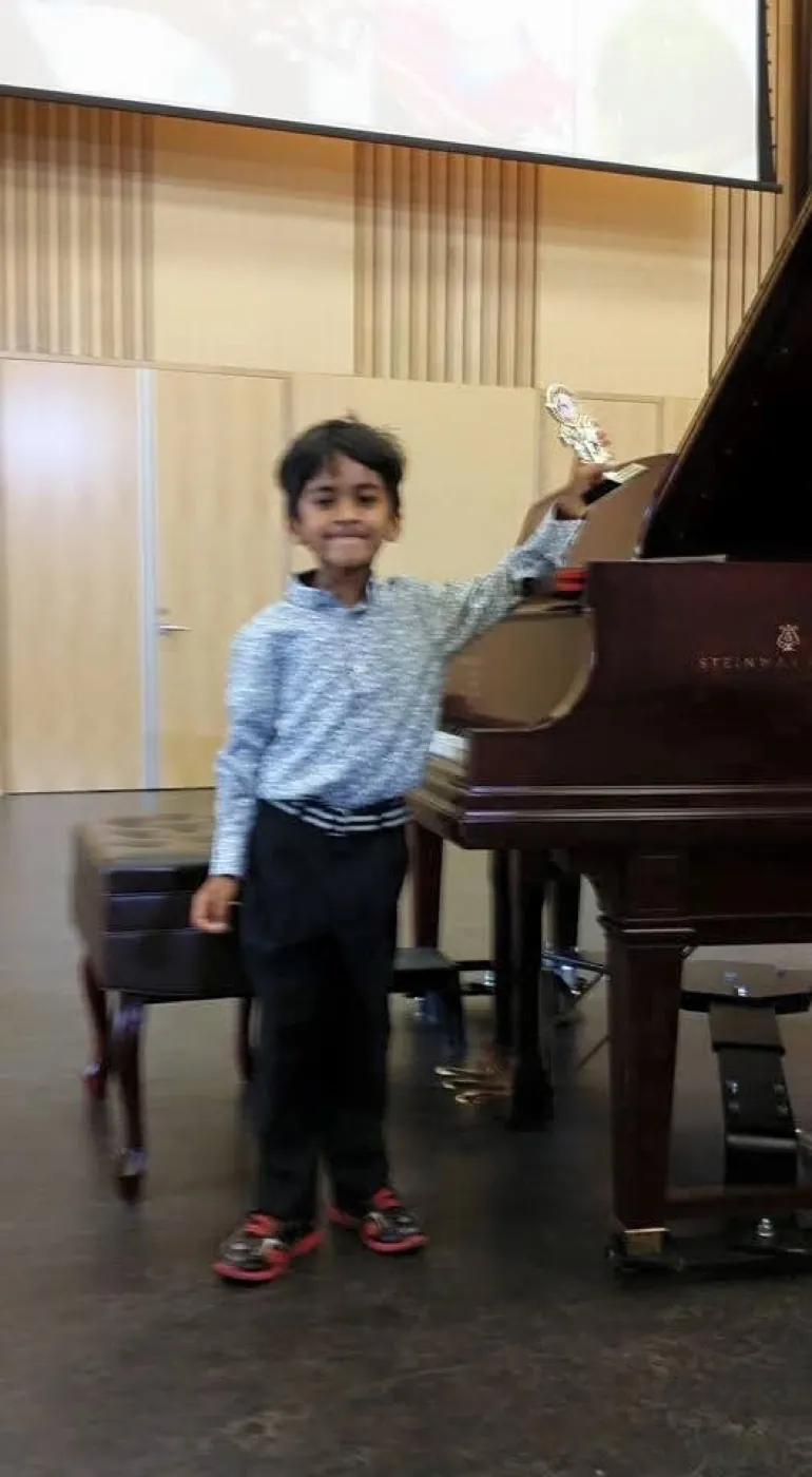 Piano moment
